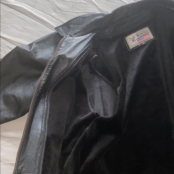 American leather - Picture 5 of 9